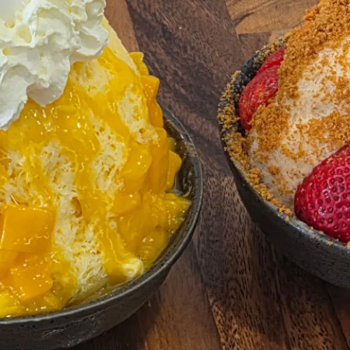 Deserts Bingsu Mango and Biscoff