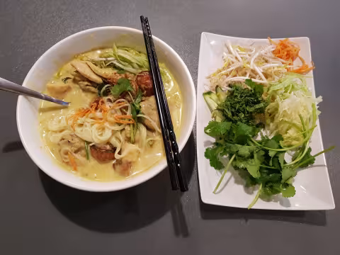 Chicken Coconut Curry Noodles